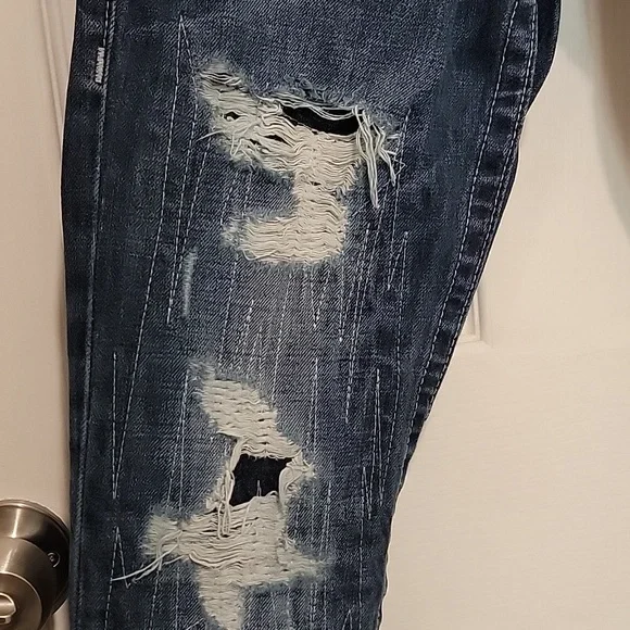 TRUE RELIGION Slim Jean's sz29BinT